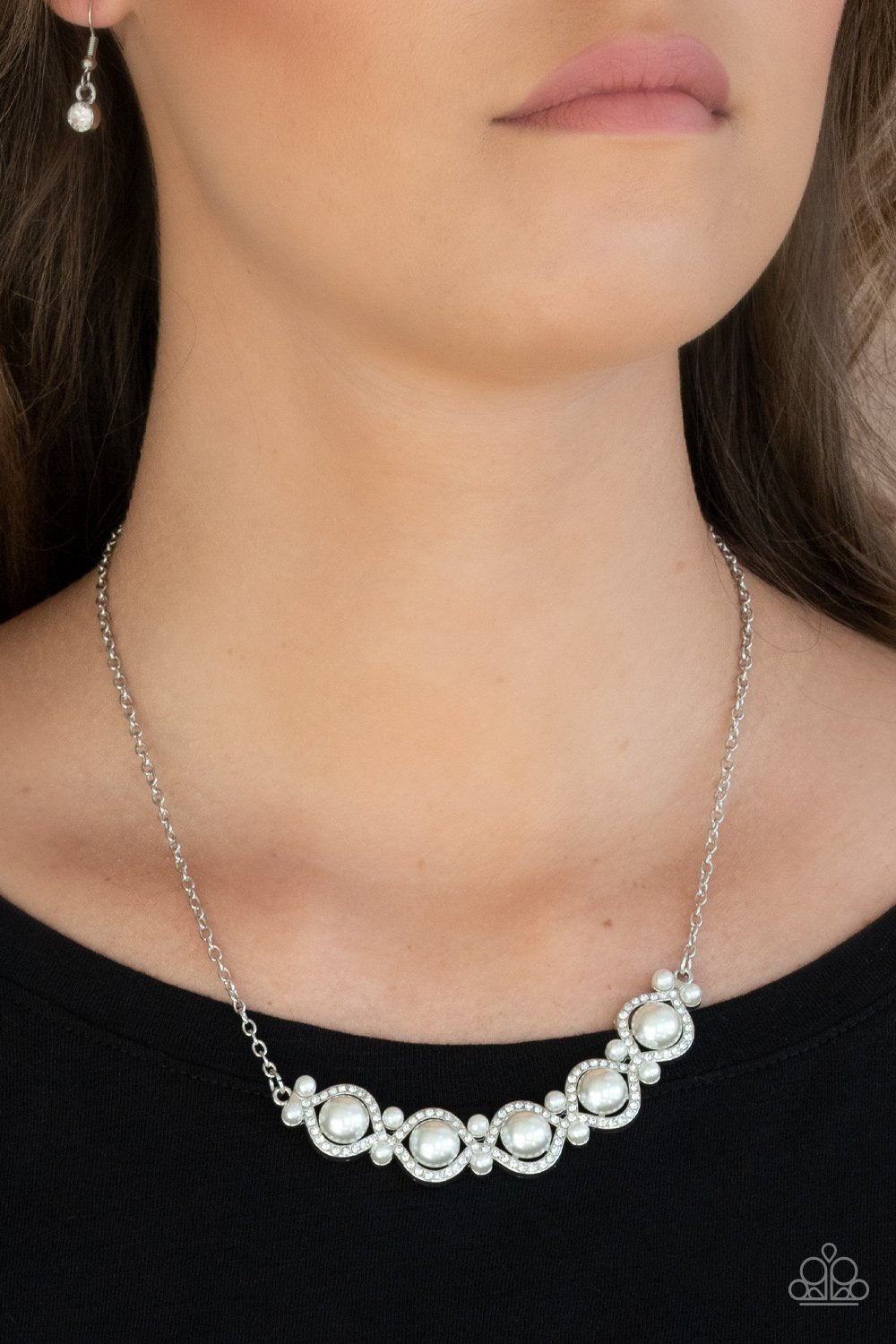Life of The Wedding Party - White Pearls - 