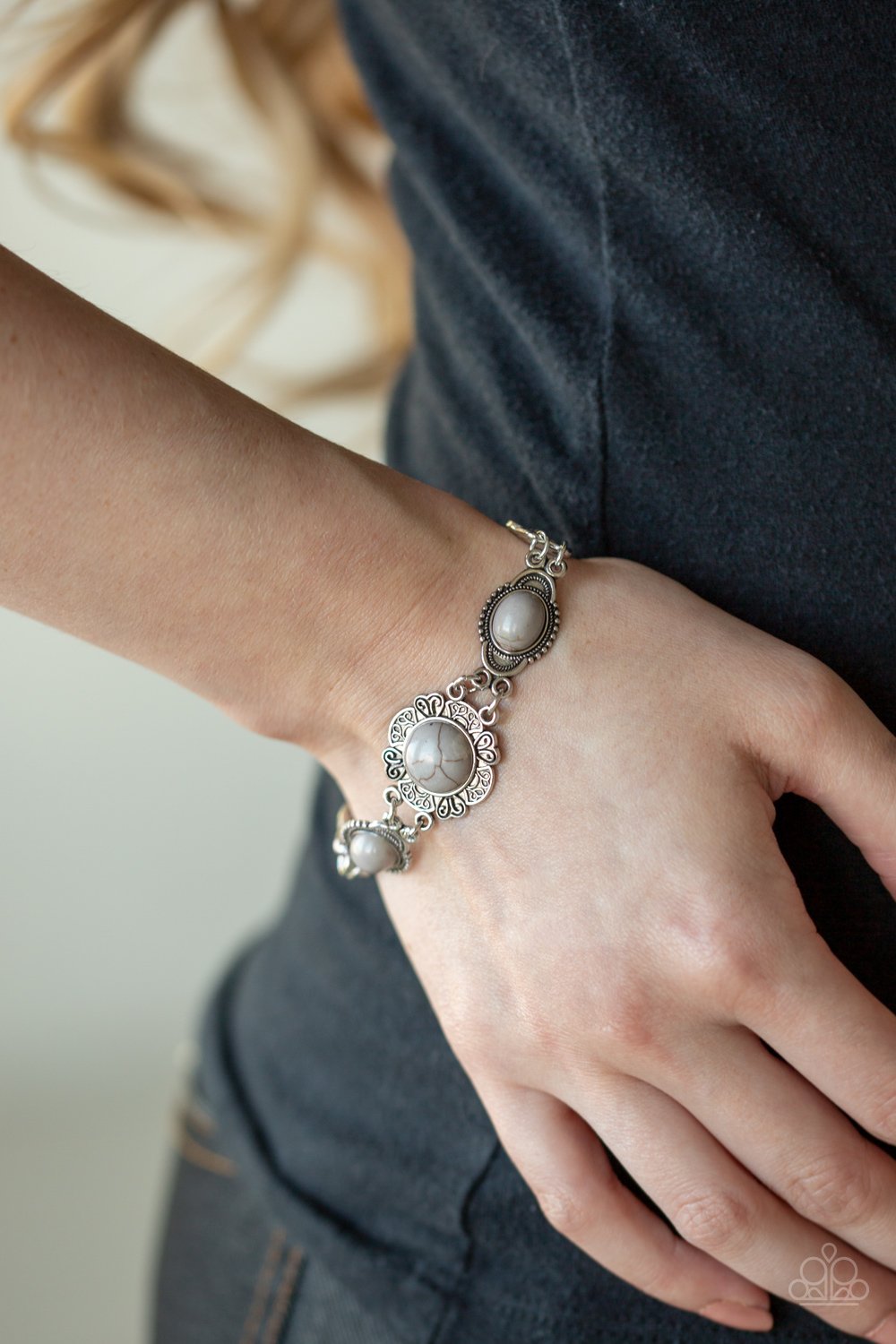 Serenely Southern - silver 
